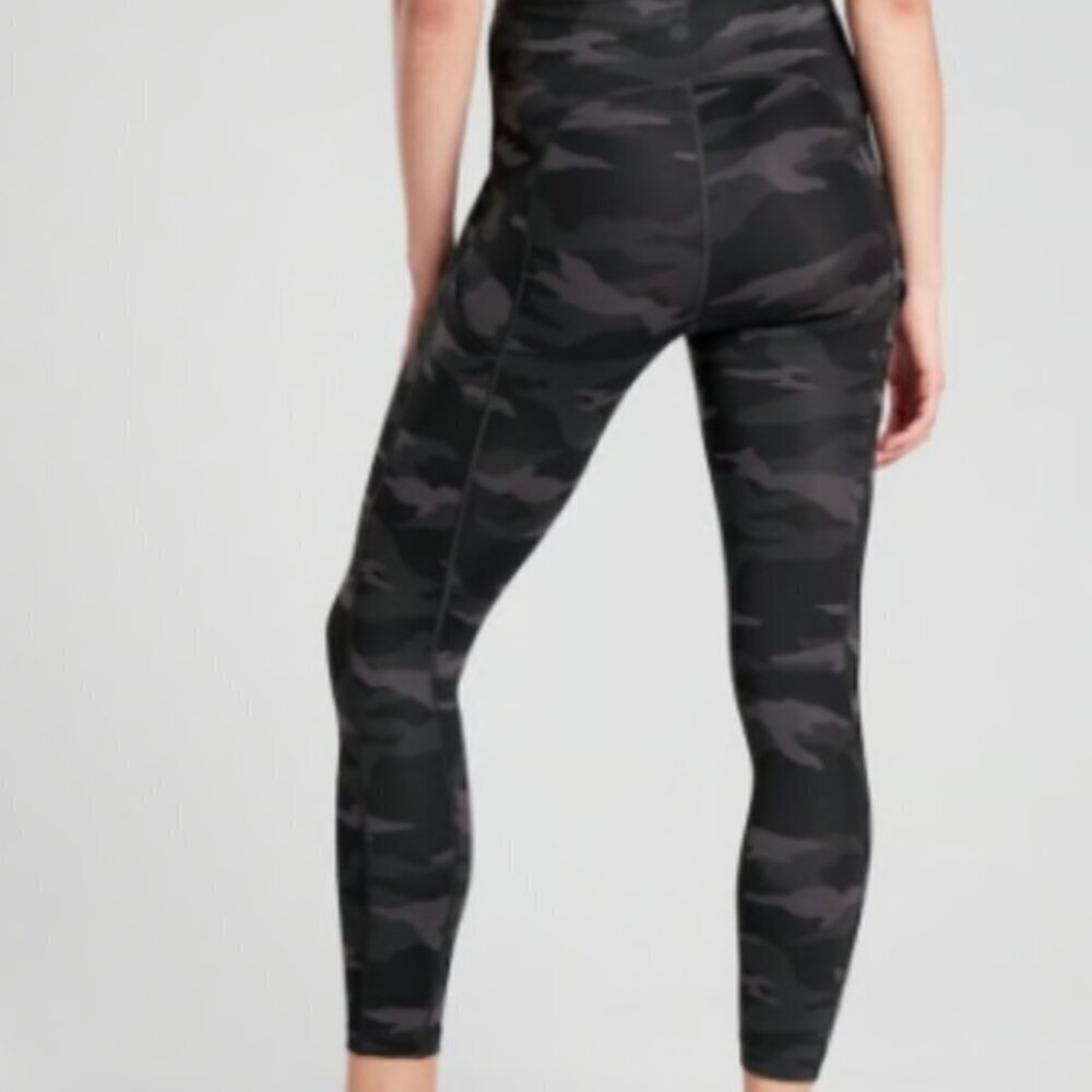 Athleta Women's Ultimate Camo 7/8 Tight Size L - Picture 2 of 9